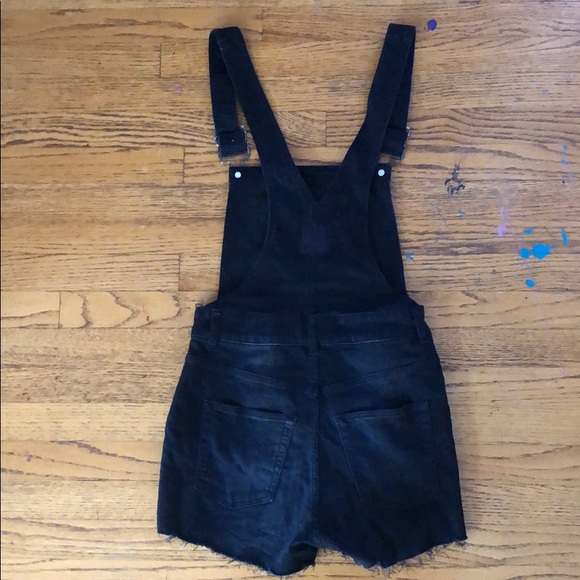 Overall shorts - Picture 4 of 5